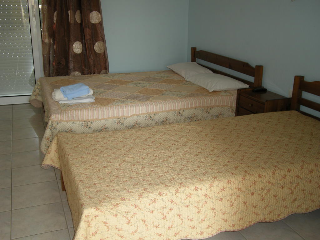 Drenos Rooms View Kallithea  Zimmer foto